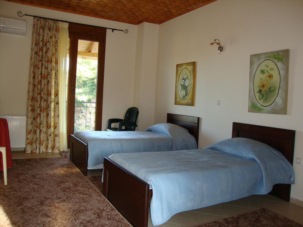 Bistola Guesthouse Vlakhokerasea Экстерьер фото